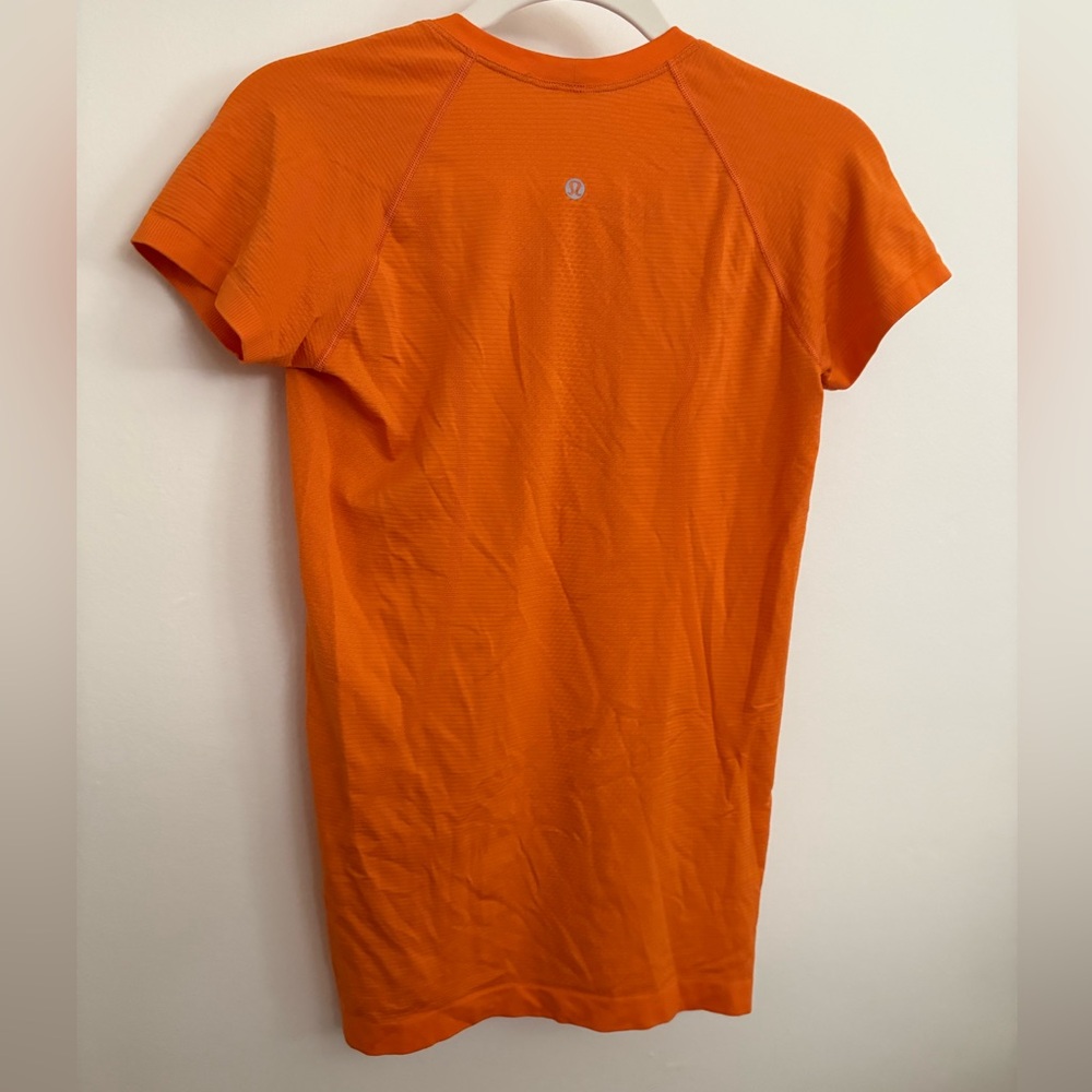 Lululemon Swiftly Lit Orange Short Sleeve - Picture 3 of 5